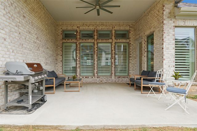 2618 Seth Drive, Midlothian, TX 76065