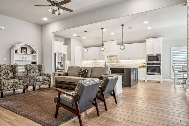 2618 Seth Drive, Midlothian, TX 76065