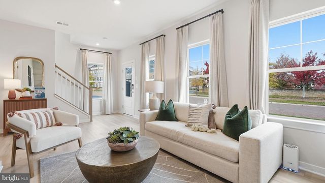 17387 WALNUT GROVE WAY, Dumfries, VA 22026