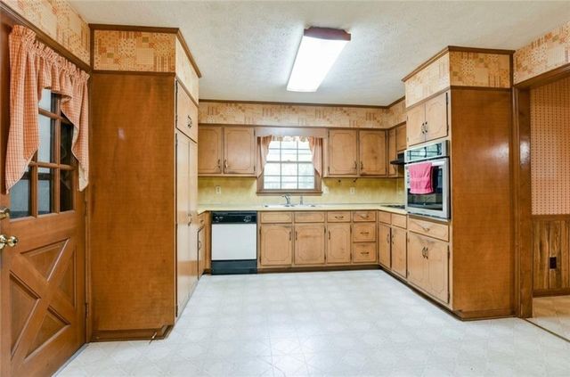 1509 Chandler Road, Lawrenceville, GA 30045