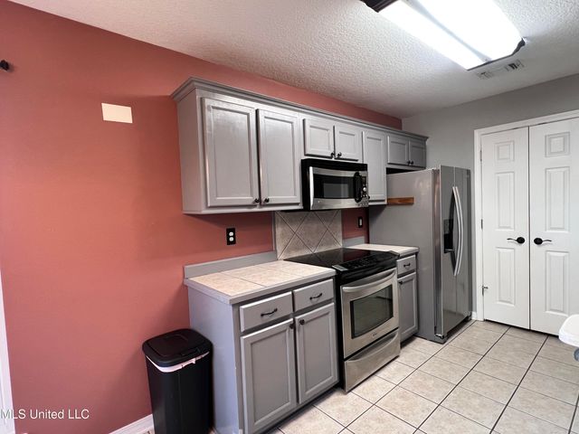 13403 Libby Lane, Gulfport, MS 39503