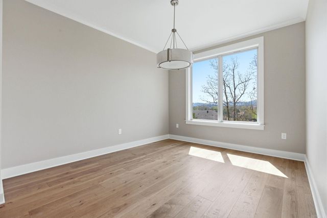 43 Mountain Brook Road, Little Rock, AR 72223