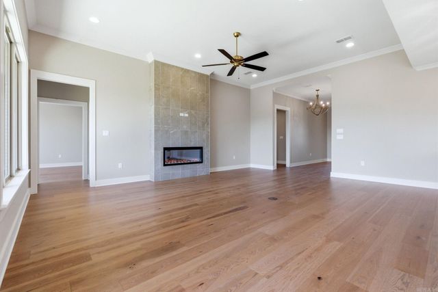 43 Mountain Brook Road, Little Rock, AR 72223