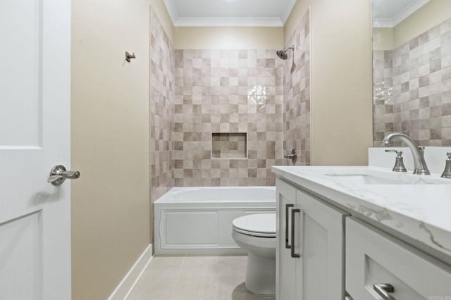 43 Mountain Brook Road, Little Rock, AR 72223