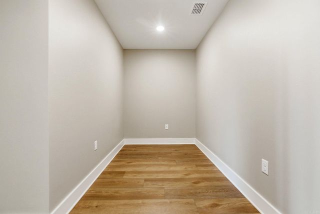 43 Mountain Brook Road, Little Rock, AR 72223