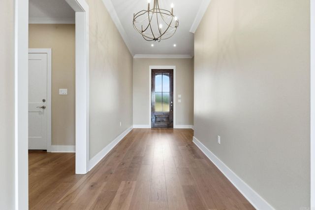 43 Mountain Brook Road, Little Rock, AR 72223