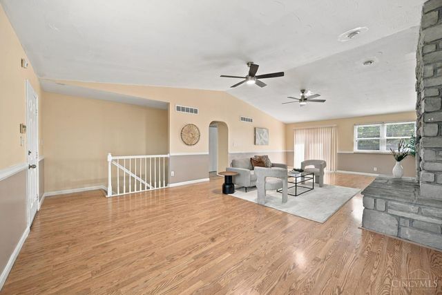 6831 Perinwood Drive, Green Twp, OH 45248