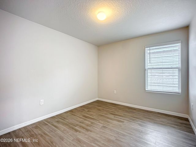 1360 TAN TARA Trail, Jacksonville, FL 32221