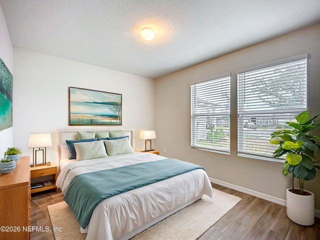 1360 TAN TARA Trail, Jacksonville, FL 32221