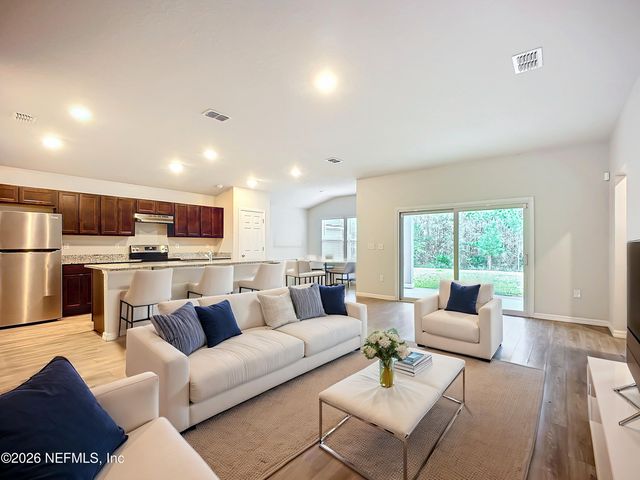 1360 TAN TARA Trail, Jacksonville, FL 32221