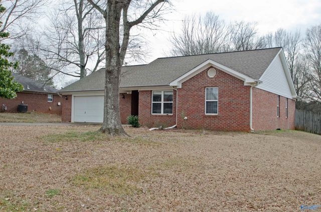 114 Poplar Green Lane, Harvest, AL 35749