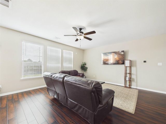 21719 Manitou Falls Lane, Katy, TX 77449