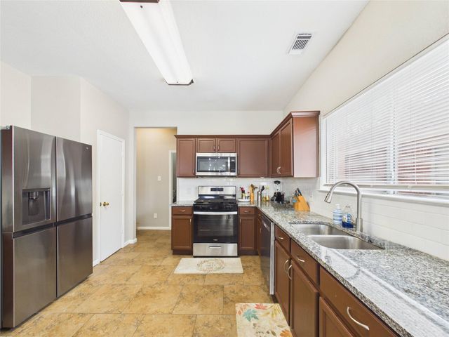 21719 Manitou Falls Lane, Katy, TX 77449