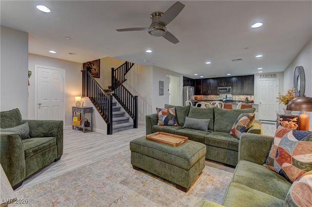 3073 Camino Sereno Avenue, Henderson, NV 89044