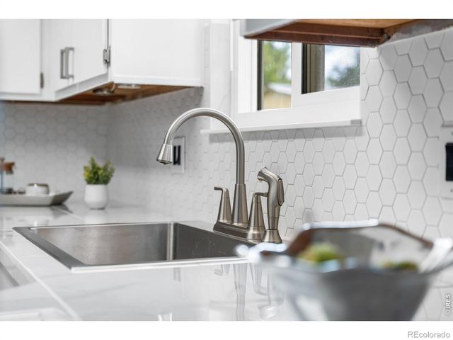 2281 N Garfield Avenue, Loveland, CO 80538