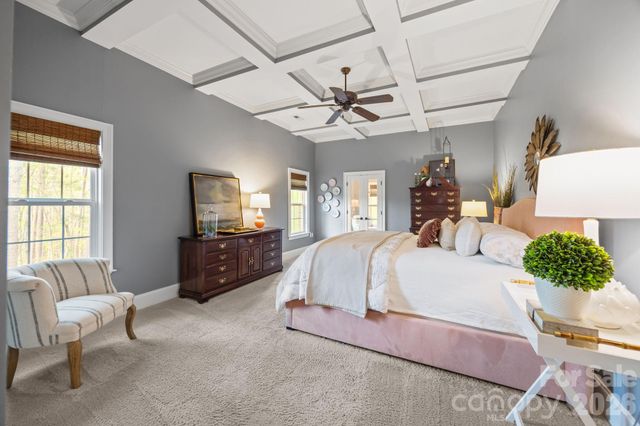 3143 James Plantation Drive, Denver, NC 28037