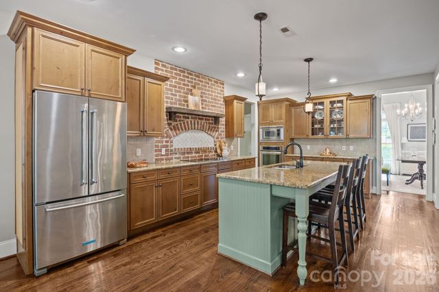 3143 James Plantation Drive, Denver, NC 28037