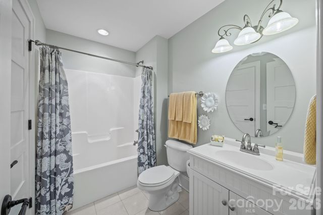 3143 James Plantation Drive, Denver, NC 28037