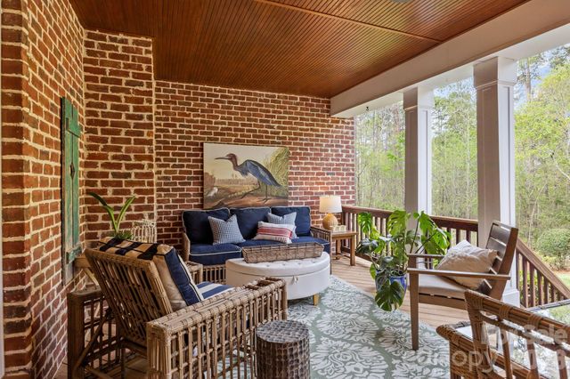 3143 James Plantation Drive, Denver, NC 28037