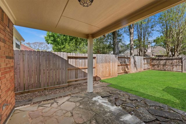 16030 Glenbrook Knoll Lane, Houston, TX 77095