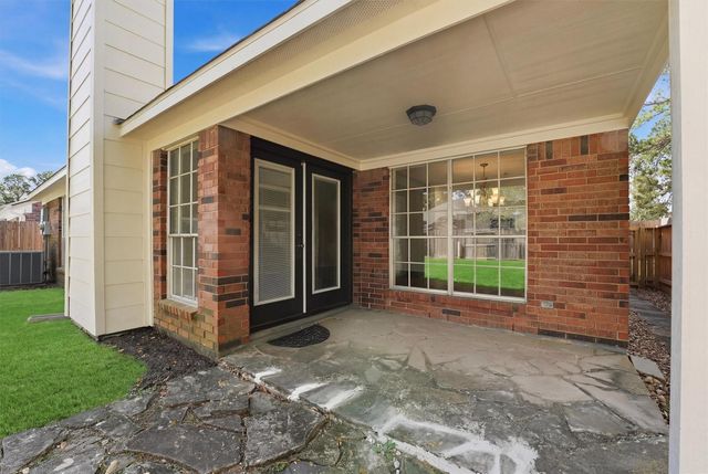 16030 Glenbrook Knoll Lane, Houston, TX 77095