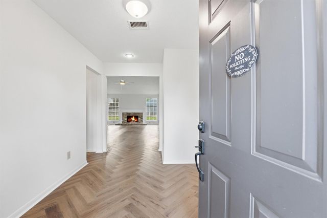 16030 Glenbrook Knoll Lane, Houston, TX 77095