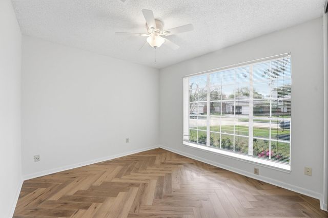 16030 Glenbrook Knoll Lane, Houston, TX 77095