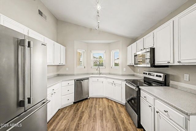 18625 N 15TH Place, Phoenix, AZ 85024