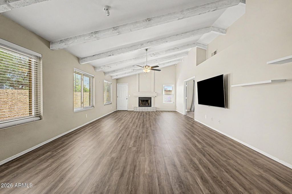 18625 N 15TH Place, Phoenix, AZ 85024 — photo 4