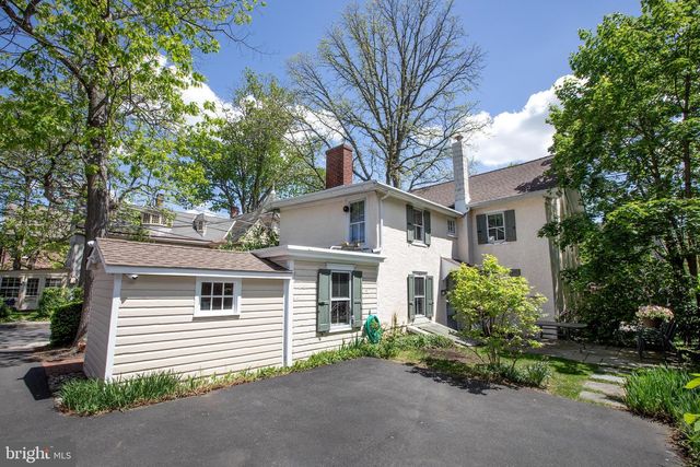 69 E OAKLAND AVE, Doylestown, PA 18901