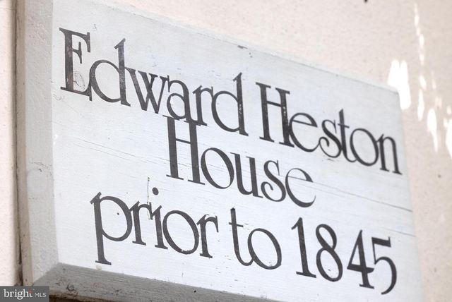 69 E OAKLAND AVE, Doylestown, PA 18901