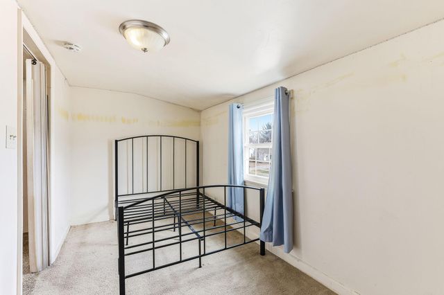 4421 Xenia Avenue N, Crystal, MN 55422