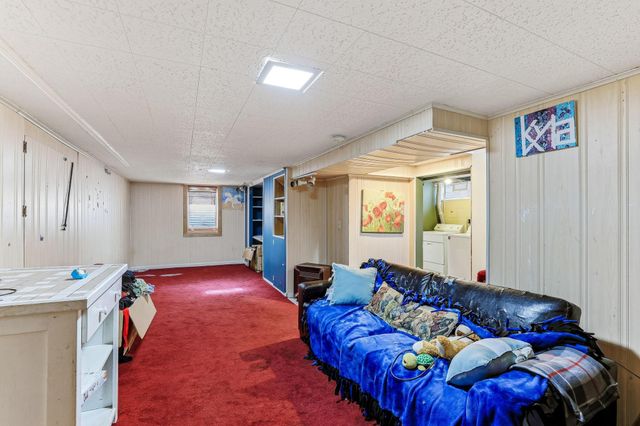 4421 Xenia Avenue N, Crystal, MN 55422