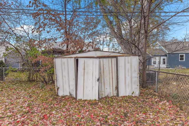 4421 Xenia Avenue N, Crystal, MN 55422