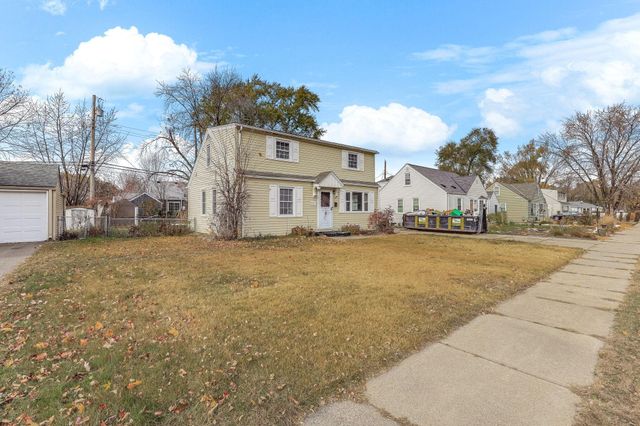 4421 Xenia Avenue N, Crystal, MN 55422