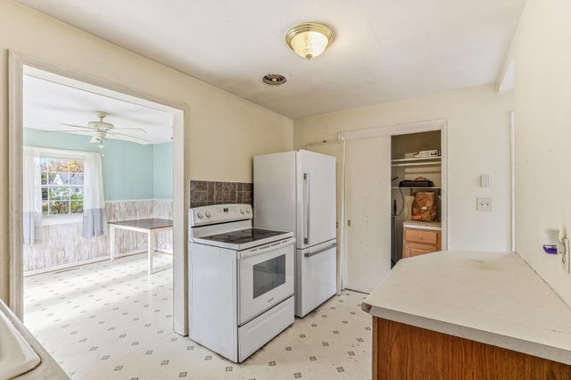 4421 Xenia Avenue N, Crystal, MN 55422