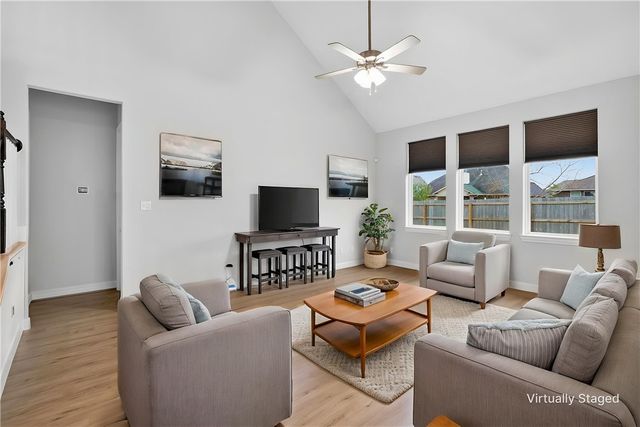 2525 Bramber Drive, College Station, TX 77845