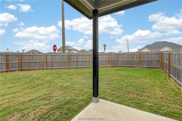 2525 Bramber Drive, College Station, TX 77845
