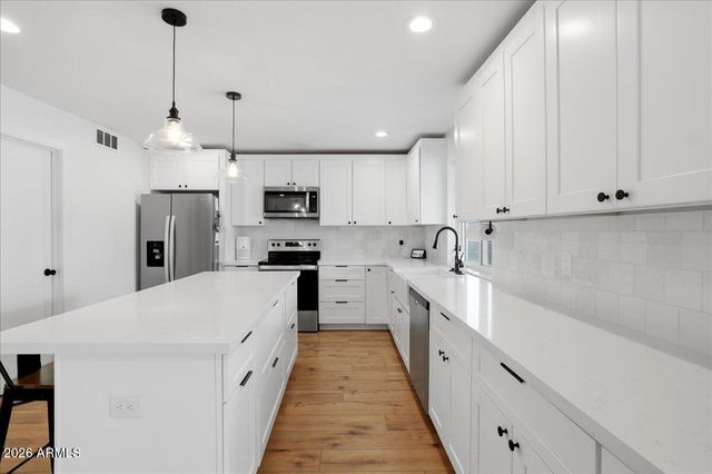 4705 S COUNTRY CLUB Way, Tempe, AZ 85282