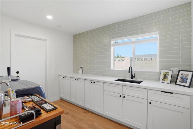 4705 S COUNTRY CLUB Way, Tempe, AZ 85282