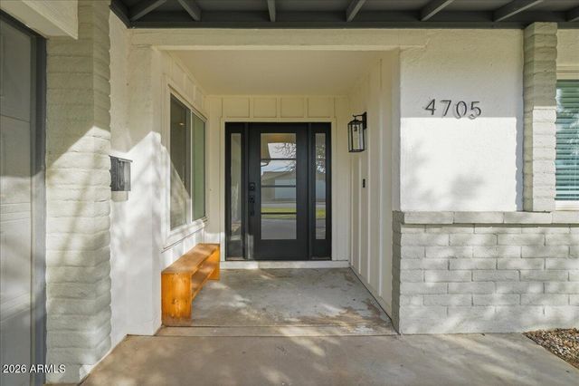 4705 S COUNTRY CLUB Way, Tempe, AZ 85282