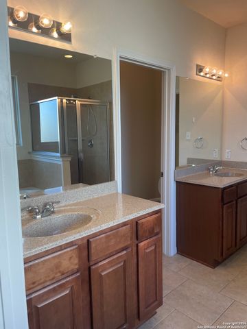 4580 Split Oak, Schertz, TX 78108