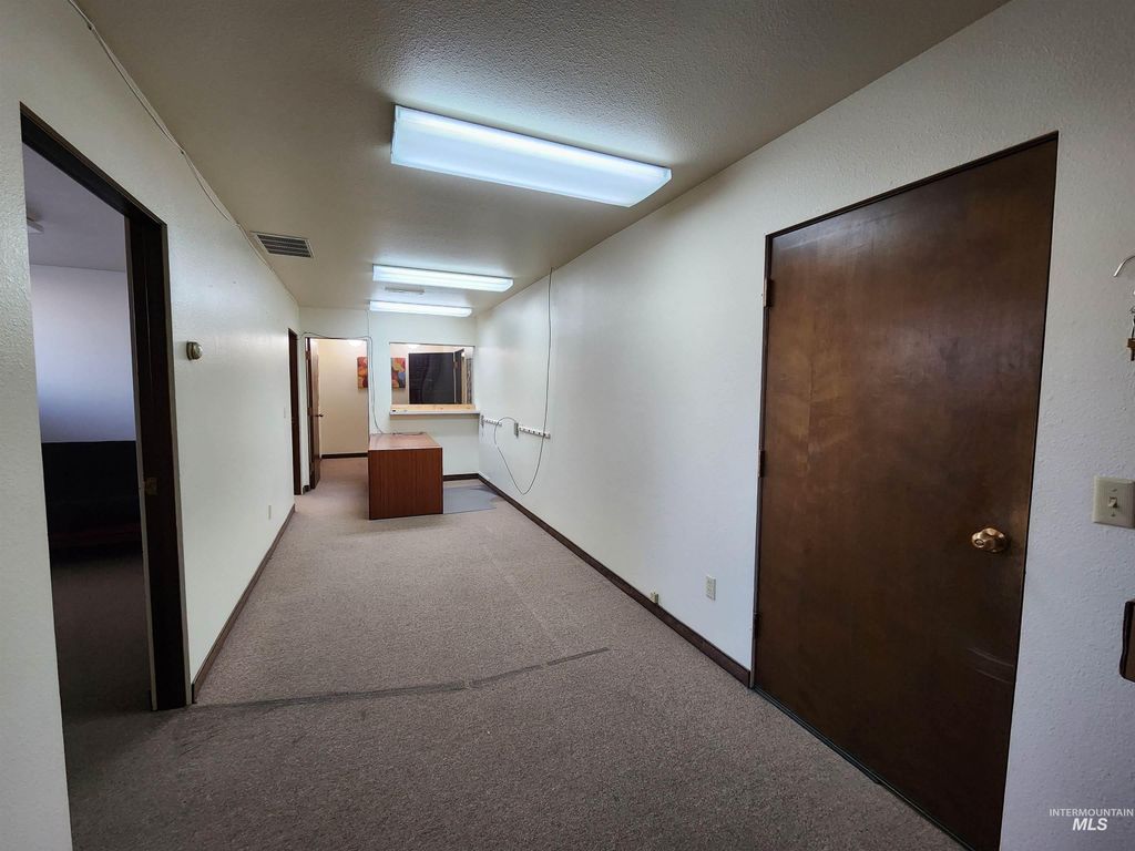 307 19th St. B6, B7, A-4, Lewiston, ID 83501 photo 5