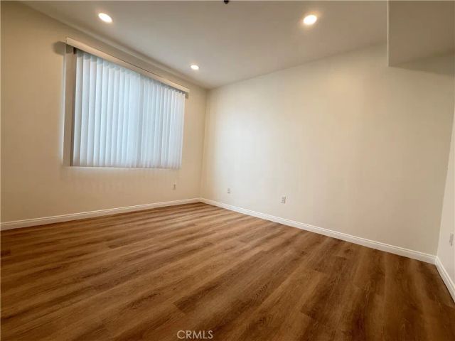 300 E Providencia 111, Burbank, CA 91502