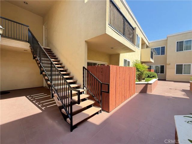 300 E Providencia 111, Burbank, CA 91502
