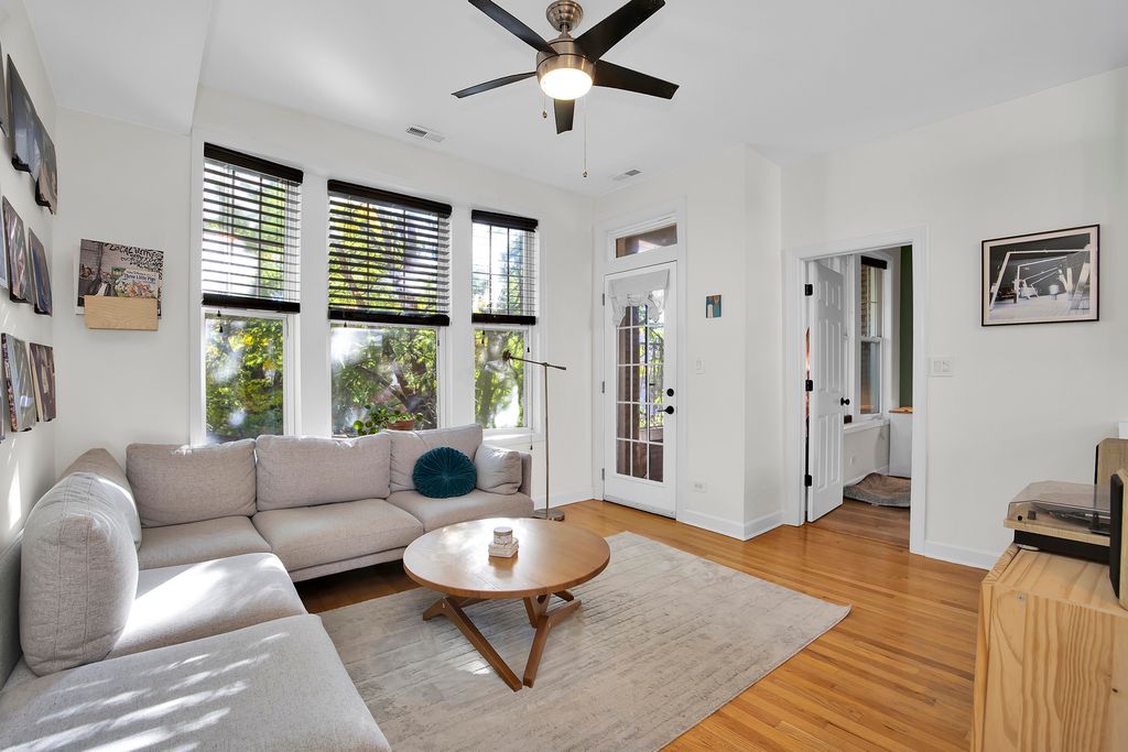 2006 N Spaulding Avenue 2, Chicago, IL 60647 — photo 4