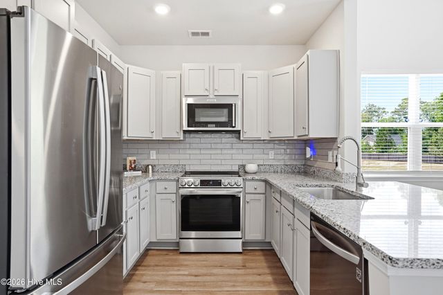7590 Knightbell Circle, Leland, NC 28451