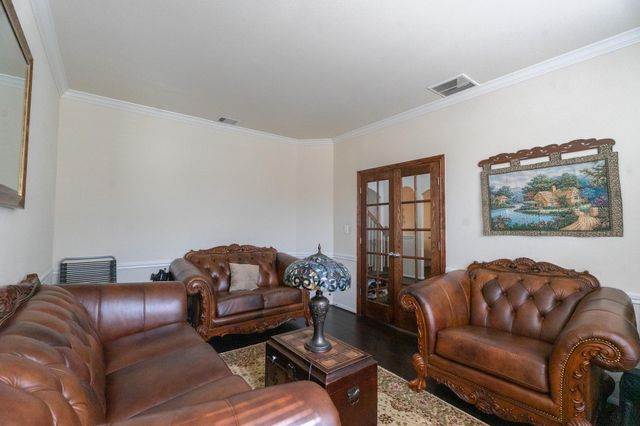 3813 Wild Oak Drive, Pearland, TX 77581