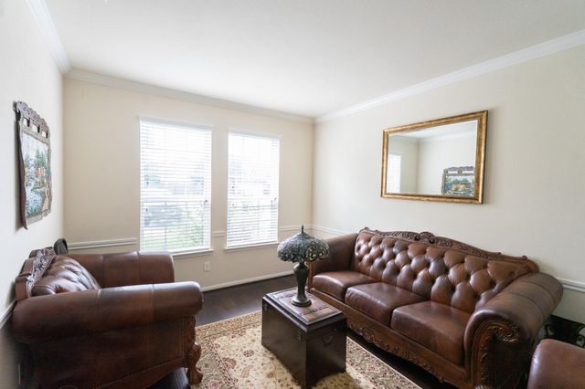 3813 Wild Oak Drive, Pearland, TX 77581