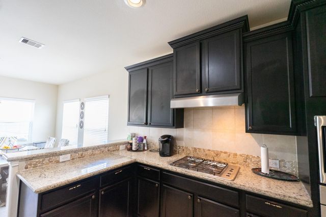 3813 Wild Oak Drive, Pearland, TX 77581
